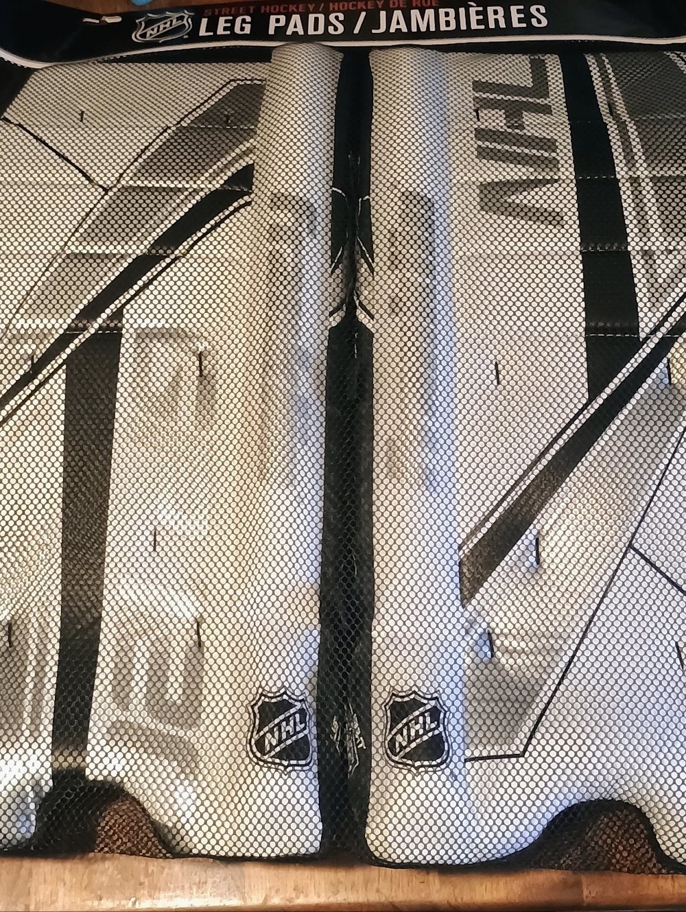 Goalie Leg Pads Jambieres GP 120 Size JR L/XL 23 Inches by Franklin